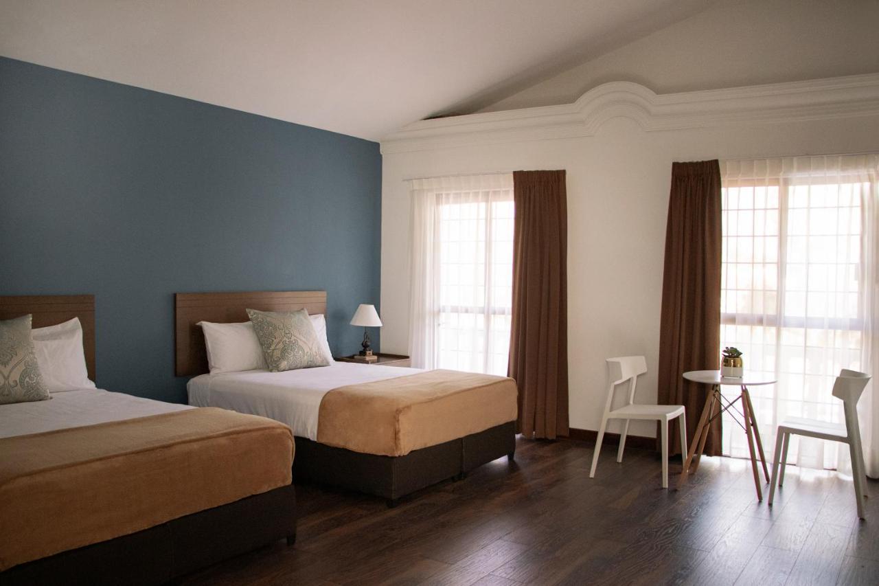 Viamonte House Boutique Hotel Leon Ngoại thất bức ảnh