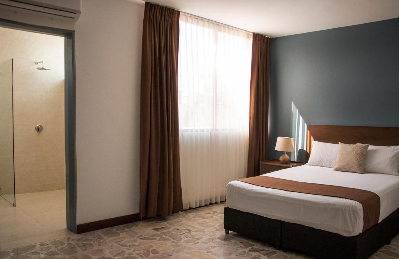 Viamonte House Boutique Hotel Leon Ngoại thất bức ảnh